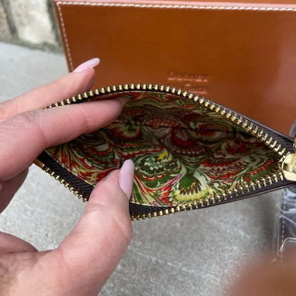 NIB DOONEY & BOURKE 1975 LEATHER WRISTLET Women's Brown Leather Wristlet - Picture 14 of 15